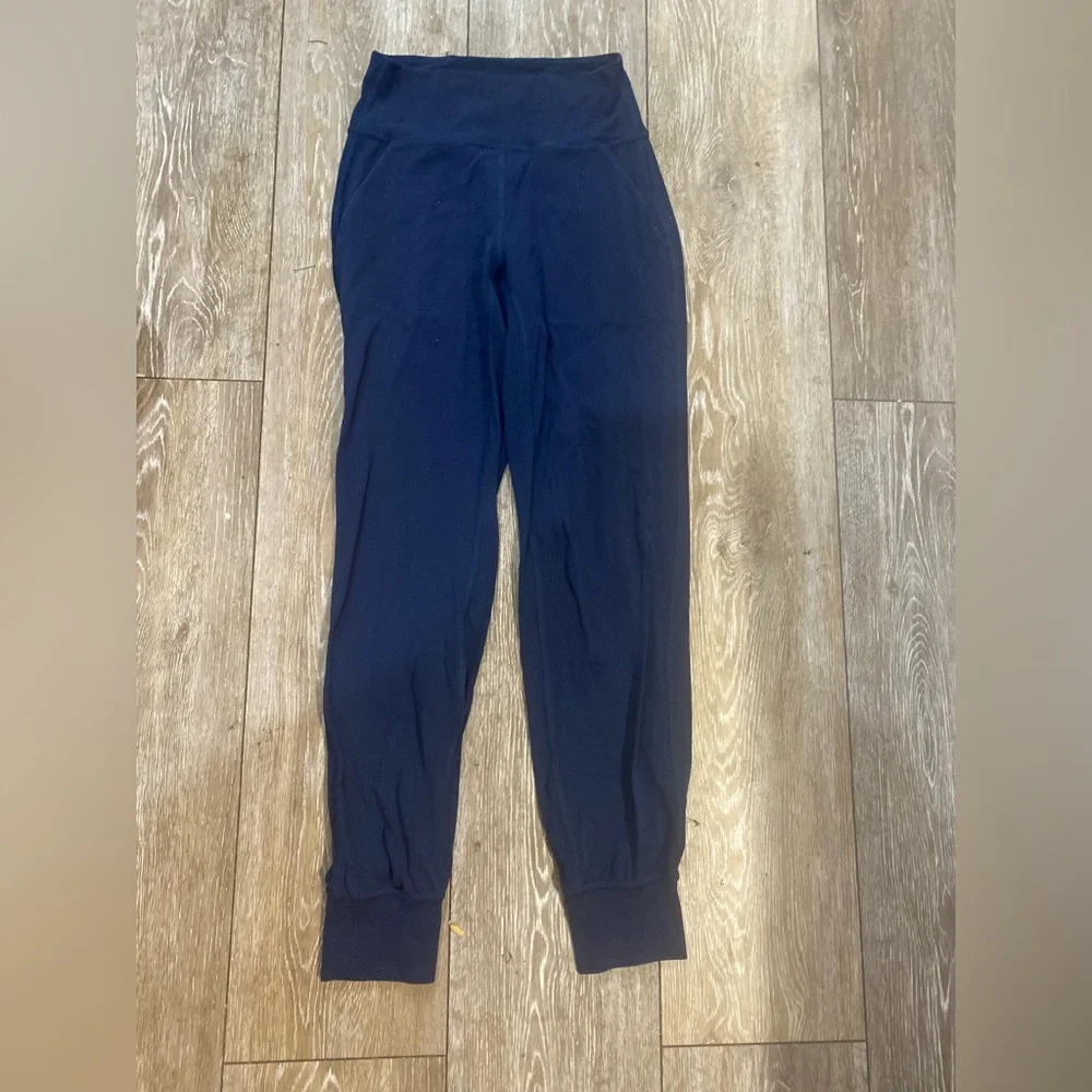 🧘‍♀️ Lululemon Align High Rise Jogger Style Leggings - XXS - Deep Navy - Picture 2 of 8